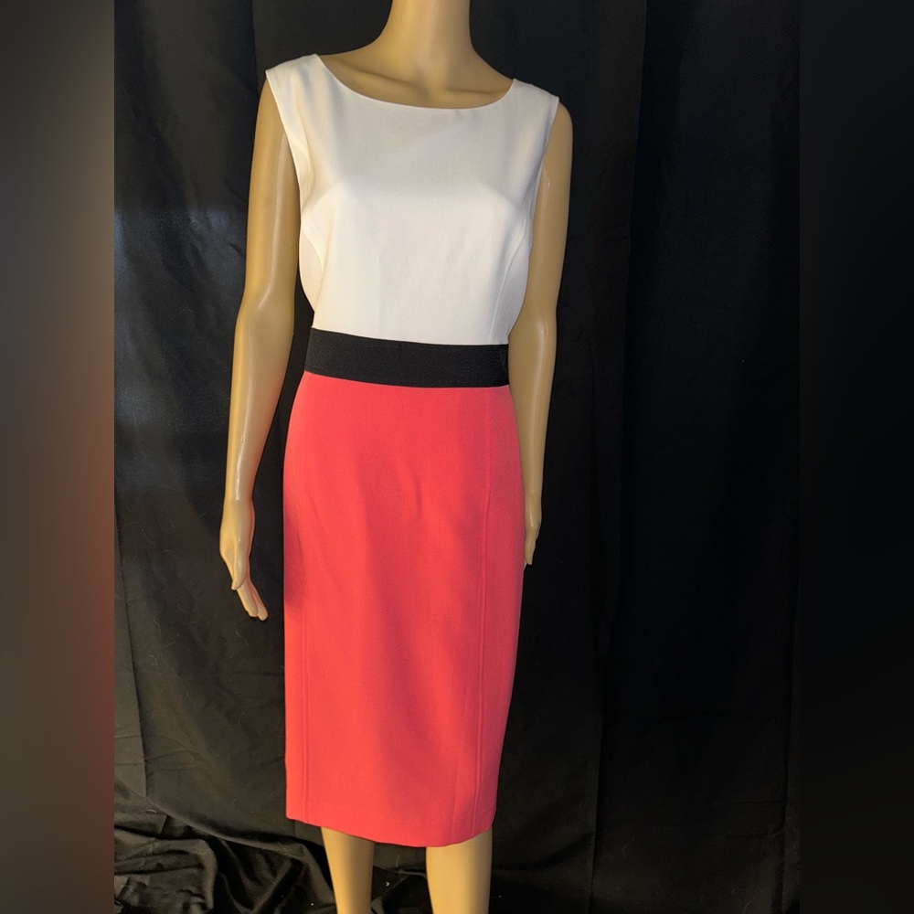 Elegant White and Red Sleeveless Dress